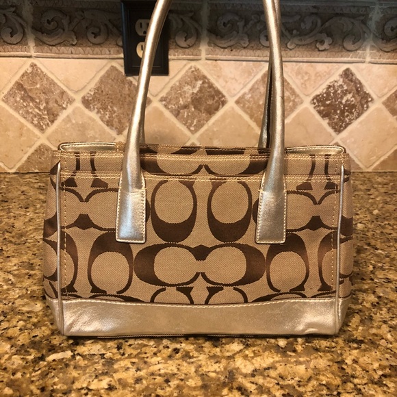 Coach bag - Picture 2 of 3